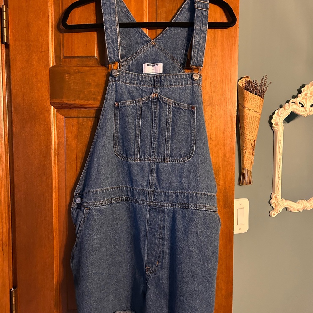 Old Navy Blue Denim Overalls shorts XL